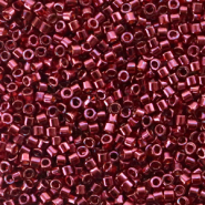 Abalorios Miyuki delica's 11/0 Gold luster wine red DB-116