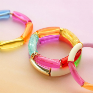 Set de inspiraciones Así se incorporan los abalorios acrílicos tubo a pulseras y collares