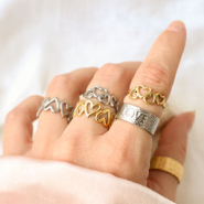 Nuevo  ¡Nuevo! Magníficos anillos de acero inoxidable