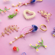Set de inspiraciones Crea joyas divertidas y coloridas con abalorios de vidrio tejidos