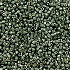 Abalorios Miyuki Delica's 11/0 Duracoat galvanized steel green DB-2512