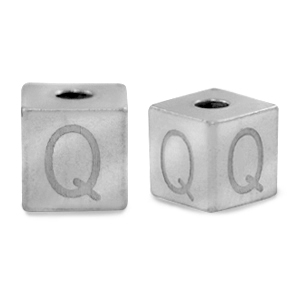 Abalorios Acero Inox letra Q Plateado