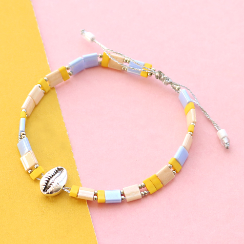 Estos pendientes y pulseras los puedes hacer con abalorios Miyuki