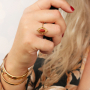 Preciosos anillos y pulseras de acero inoxidable con piedra natural