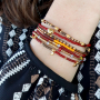  Con los abalorios Miyuki puedes hacer estas pulseras de moda: