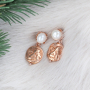 &iexcl;Insp&iacute;rate! Descubre aqu&iacute; c&oacute;mo hacer pendientes y pulseras con un ambiente navide&ntilde;o e invernal: