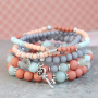De este modo puedes crear preciosas pulseras con abalorios acr&iacute;licos: