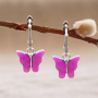 Crea tu propia joyer&iacute;a de verano con estos coloridos colgantes y entrepiezas de mariposa