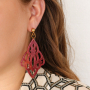 &iexcl;Insp&iacute;rate! Crea la colecci&oacute;n de pendientes m&aacute;s bonita con estos colgantes de resina