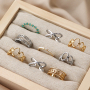 Preciosos anillos de acero inoxidable para combinar entre s&iacute;
