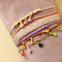 Insp&iacute;rate y ponte en marcha con las borlas mini