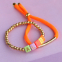 Manos a la obra con una colecci&oacute;n de pulseras veraniegas