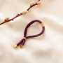 Te mostramos c&oacute;mo usar la cinta el&aacute;stica Ibiza para crear una l&iacute;nea de pulseras