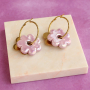 Manos a la obra con las flores de cer&aacute;mica DQ griega para joyer&iacute;a elegante