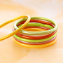Trucos de estilismo para pulseras imitaci&oacute;n Pan de Oro  