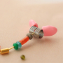 Ponte creativa con las herramientas y materiales de enfilado de Beadalon