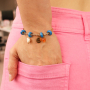 Crea coloridas pulseras con abalorios de cierre deslizante con esmalte