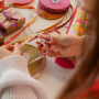 &iexcl;Crea tus regalos & creaciones s&uacute;per festivas con cintas!