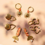 Mix & match con fornituras y colgantes de acero inox