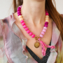 Crear joyas con abalorios acr&iacute;licos