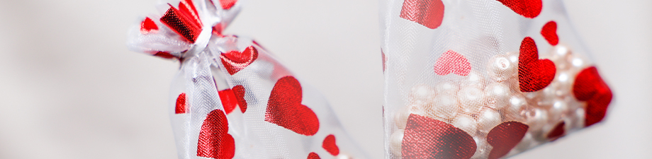 Nuevos bolsos de joyer&iacute;a de organza para San Valent&iacute;n